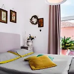 Appartamento By The Sea - 15237